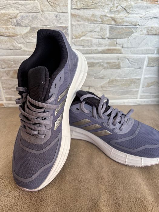 Спортни обувки. Adidas р-р38