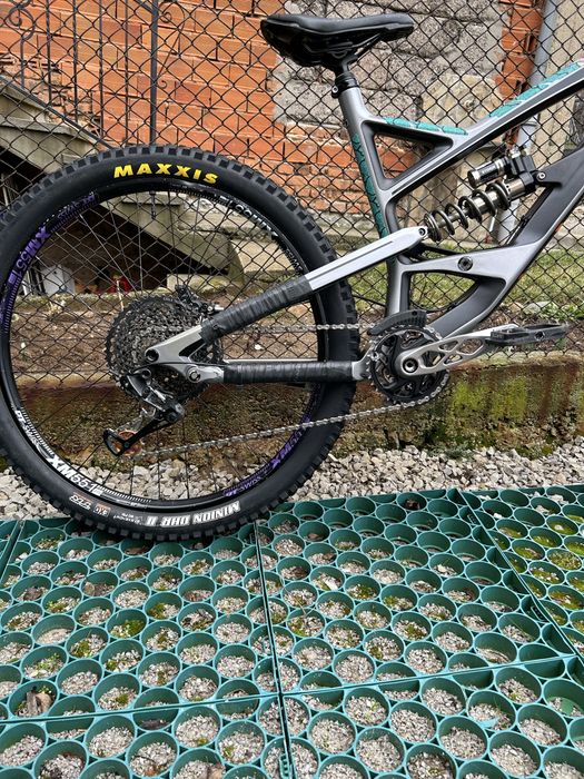 YT capra cf pro race 2017