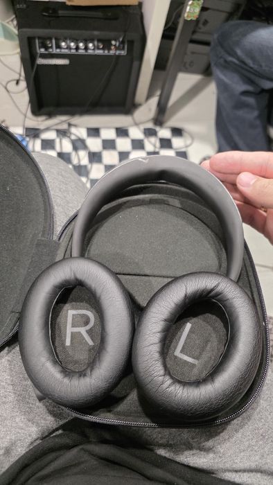 Bose 700 наушники