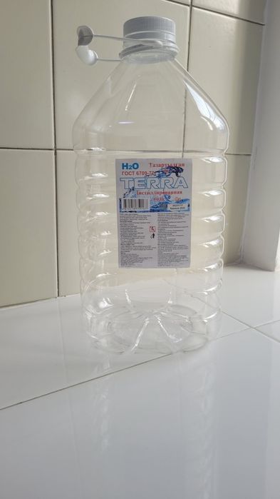 Продам бутылки 5 л