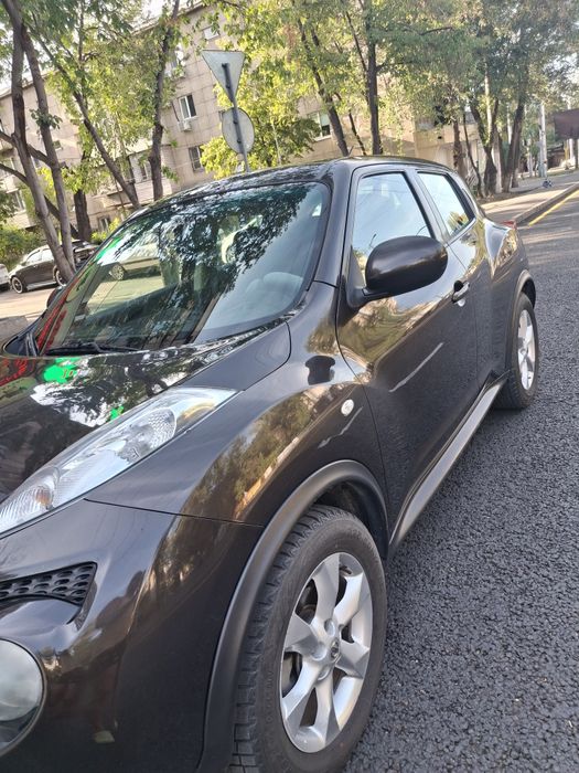 Продам машину Nissan juke