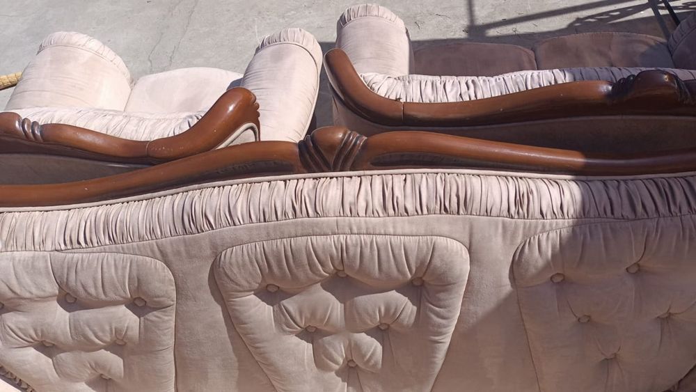 Диван. Мягкая мебель