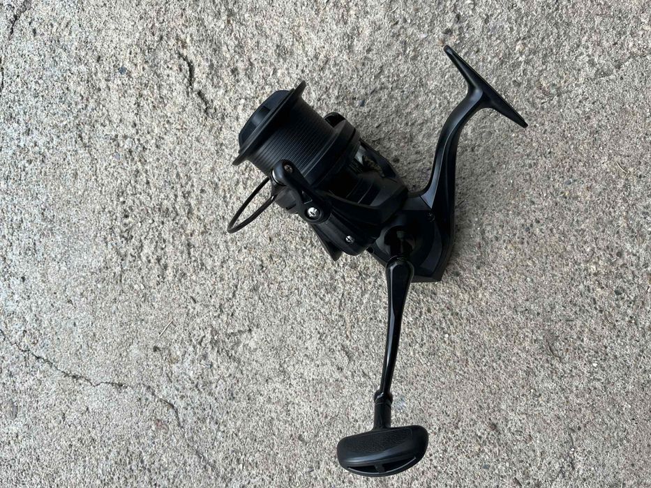 Макара чисто нова