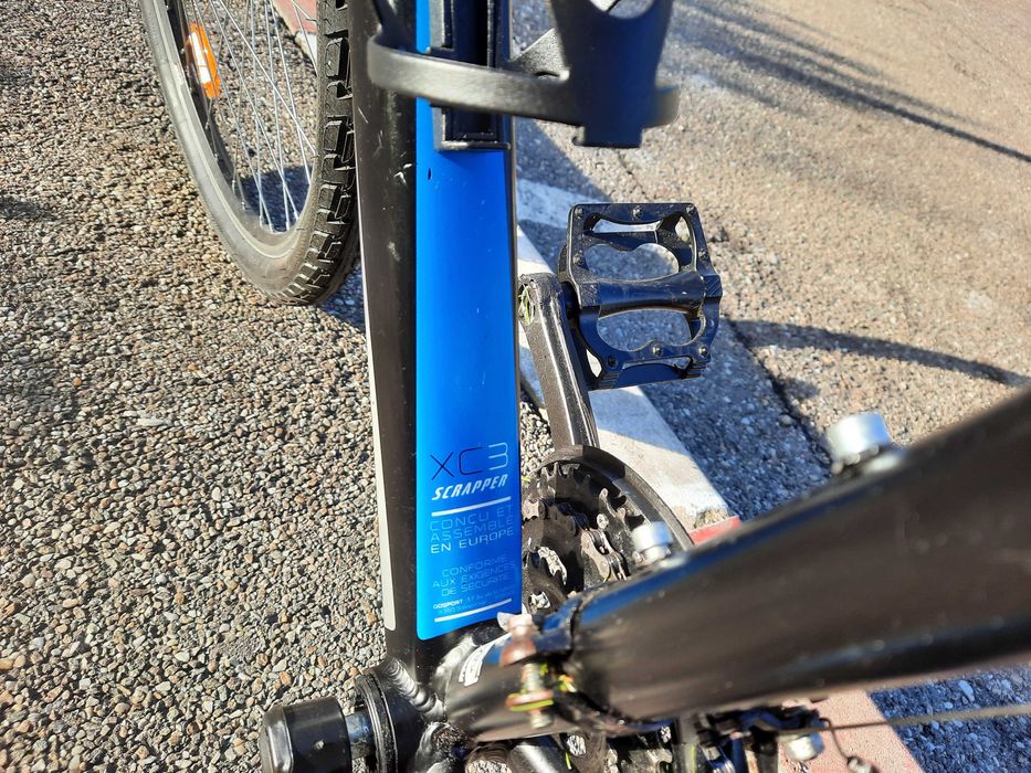 Bicicletă Scrapper XC3 – Echipare Shimano – Anvelope Continental