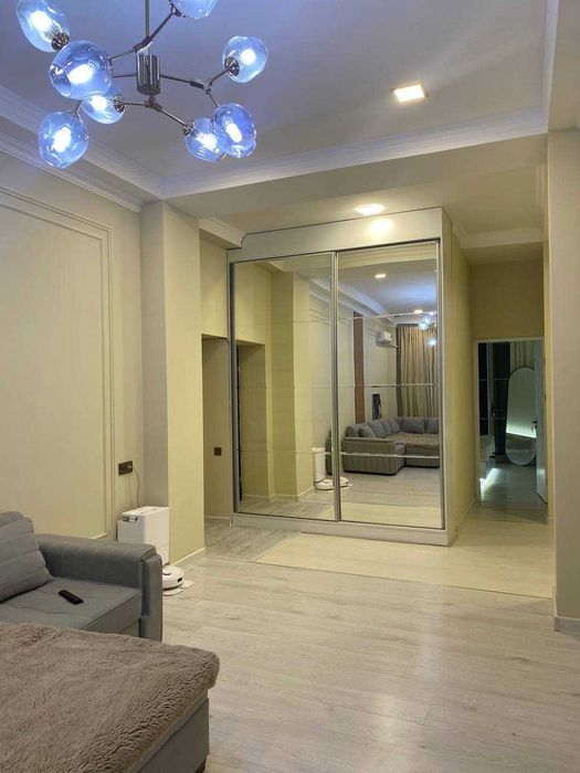 Сдается квартира на Алмазарском р-не Сагбон