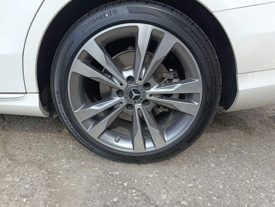 Всесезонни гуми  Continental run - flat 225/45/18 и 245/40/18