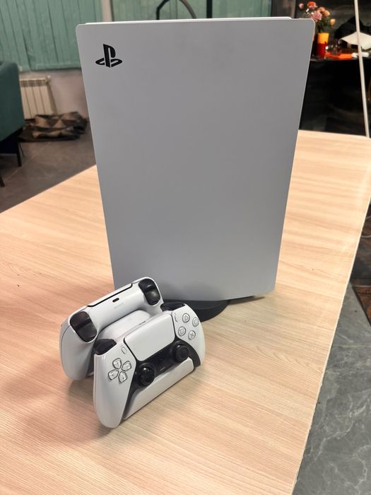 Продам sony playstation 5 2 шт
