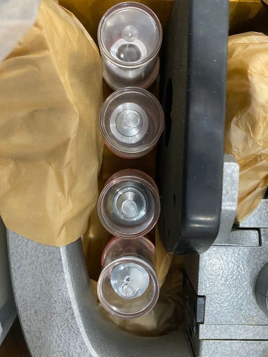 Микроскоп сотояние отличное.