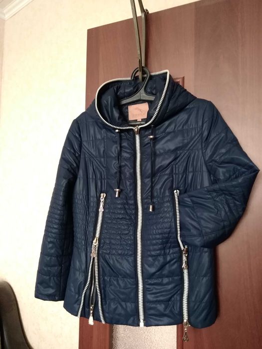 Молодежная куртка.