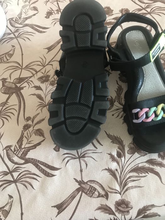 Девочковая обувь