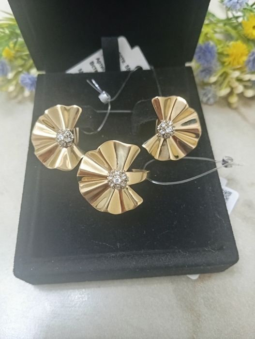 Tilla komplektlar 585 proba