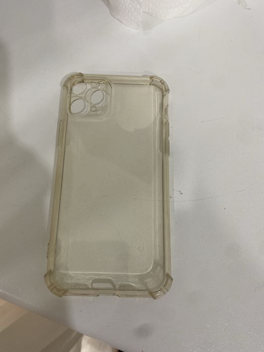 Продаю чехол iphone 11pro