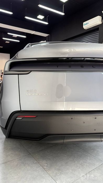 #TESLA MODEL Y Juniper Long Range Dual  motor AWD 5 местый