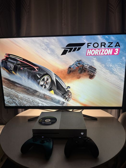 Xbox ONE S 2 controllere+jocuri