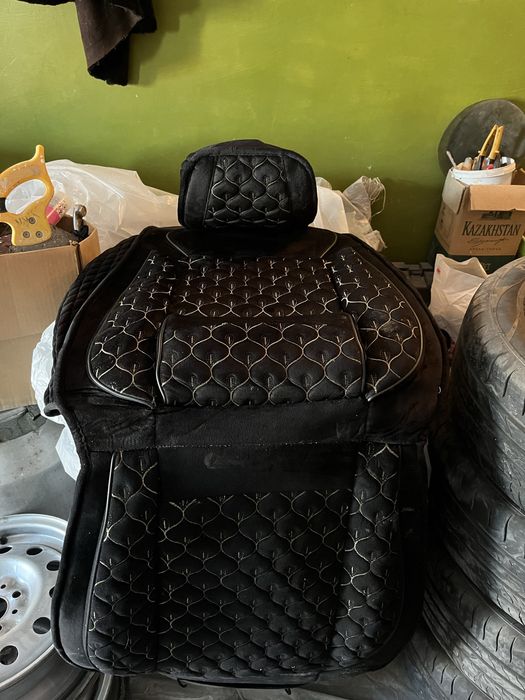 Чехлы на авто универсальный