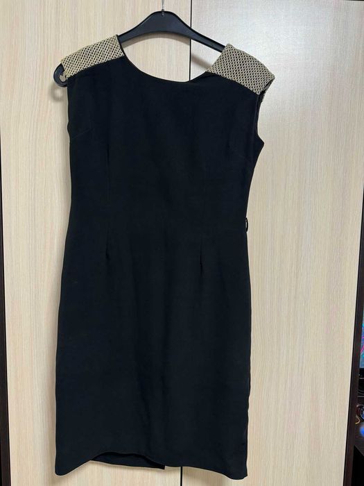 Елегантни рокли в перфектно състояние