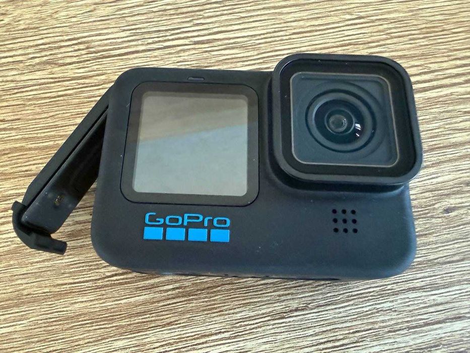 GoPro Hero Black 11 (+ аксессуары)