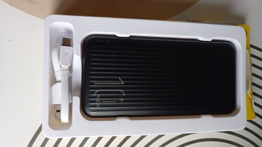 Baterie externa  10000mHAh