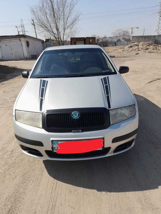 Продам автомобиль Skoda Fabia