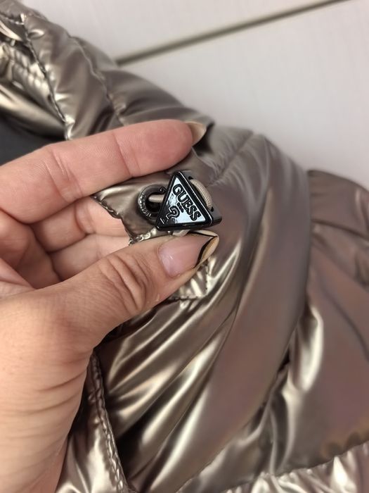 Дамско зимно яке Guess