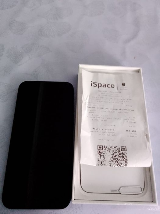 Продам Iphone 13 в идеальном состоянии