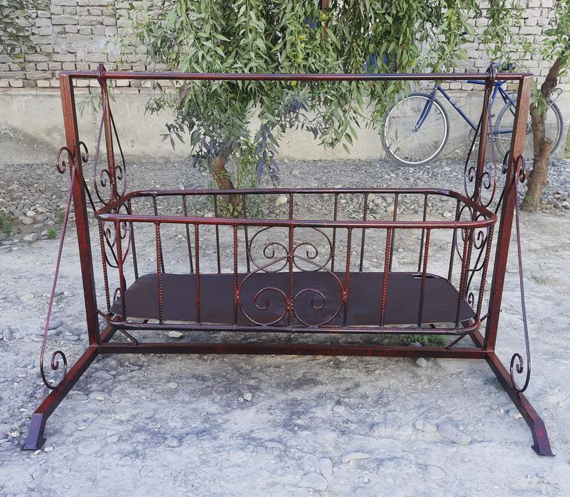 Ovozsiz Tebranadigan Temir belanchaklar