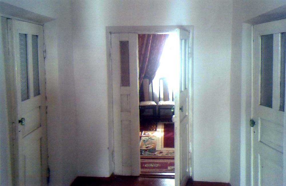 Уй сотилади 7-хона, 20-соток