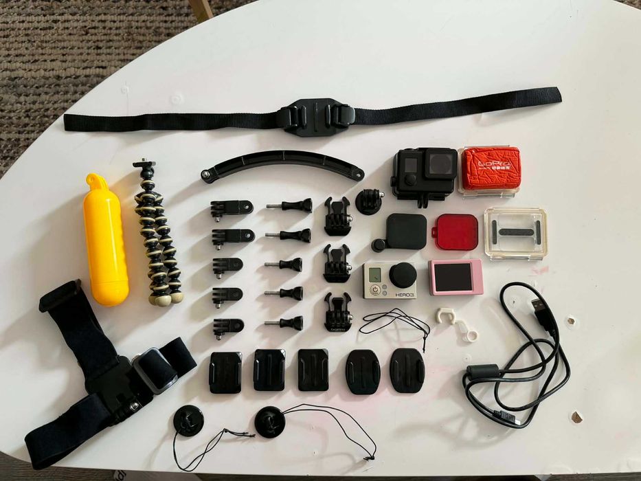 GoPro Hero 3 Silver + аксесоари + microSD карта 64Gb