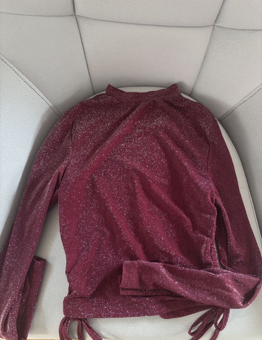 Официална, блестяща , тъмночервена блуза, Chase and chase