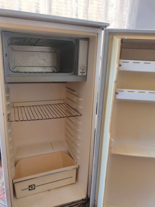 Продам холодильник Бирюса