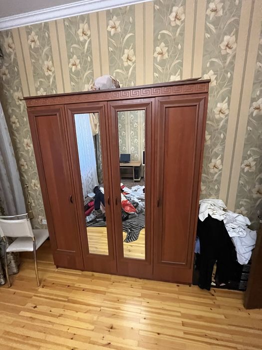 Мебели шкафы продается