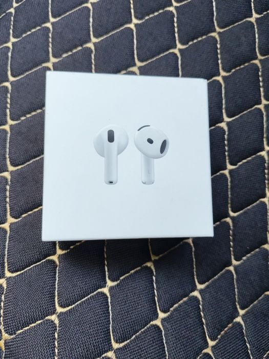 Airpods 4 наушники