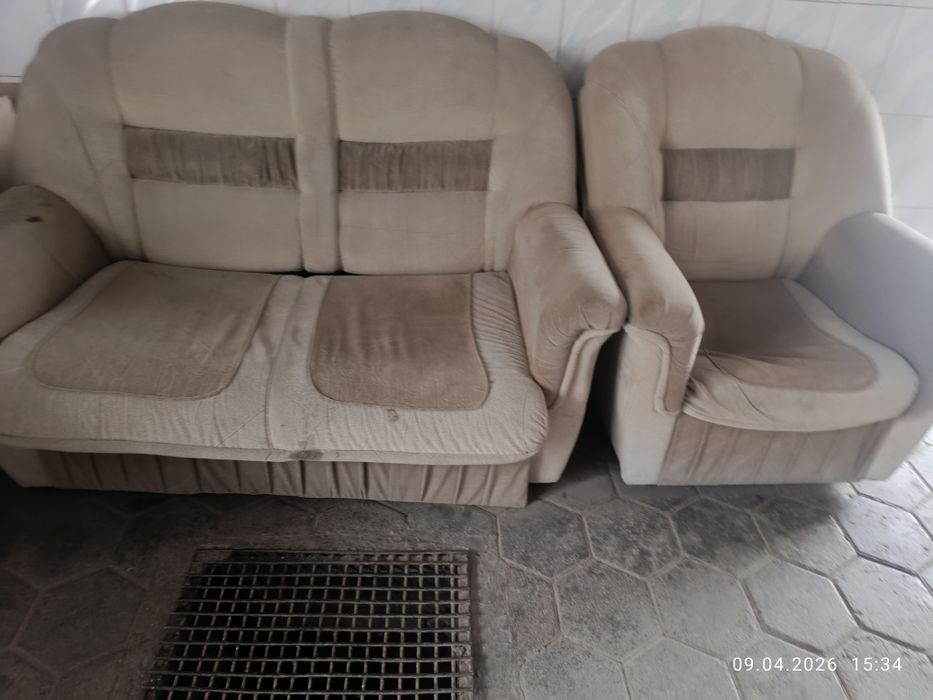 Продам диван с креслом