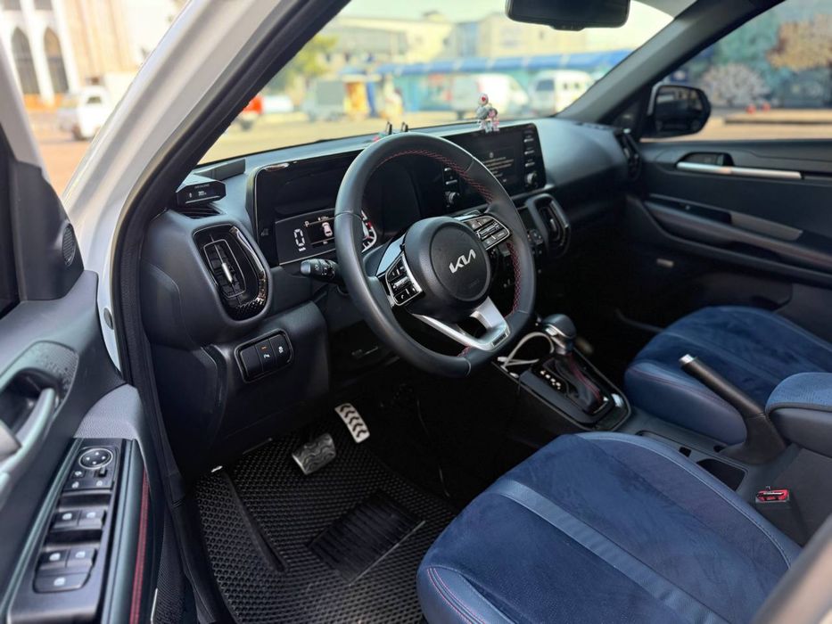 Продаётся Kia Sonet Prestige 2025 года
