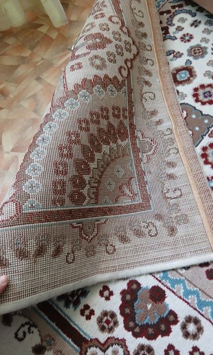 Продам КОВЕР на пол 2×4
