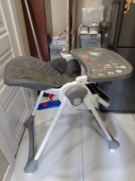 Продаю стульчик для кормления