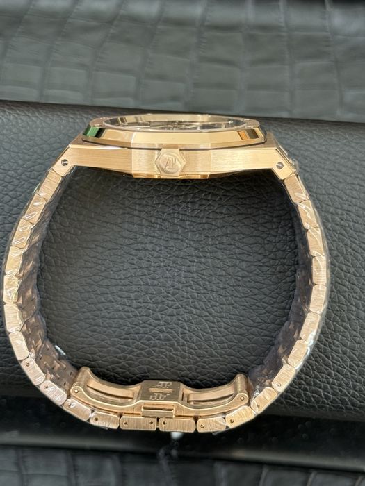 Audemars Piguet Royal Oak Skeleton Tourbillob 41mm Gold