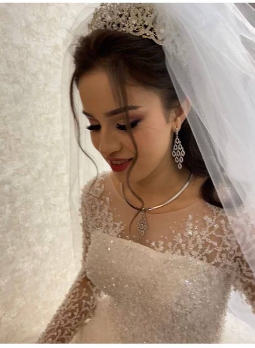 Свадебное платье в идеальном состоянии