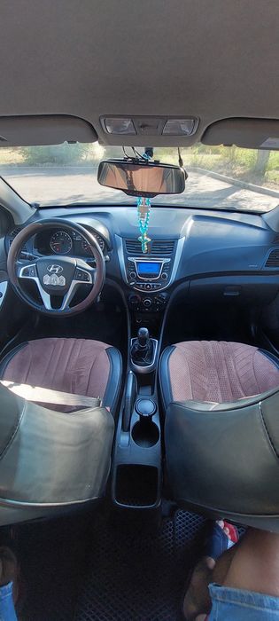 Продаю Hyundai Solaris