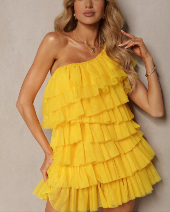 Rochie cu volane