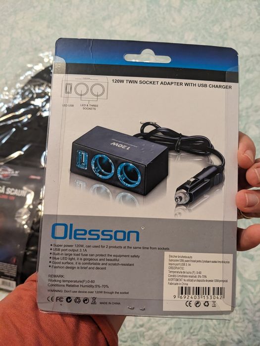 Adaptor auto pentru încărcătoare