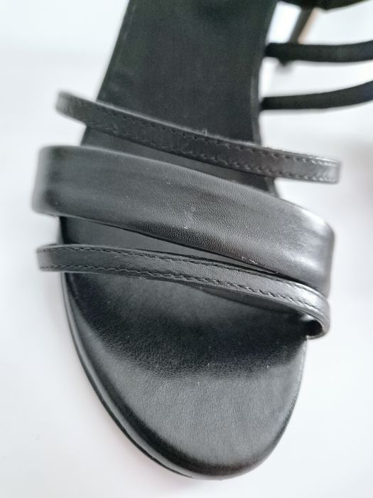 Sandale piele neagra marime 37