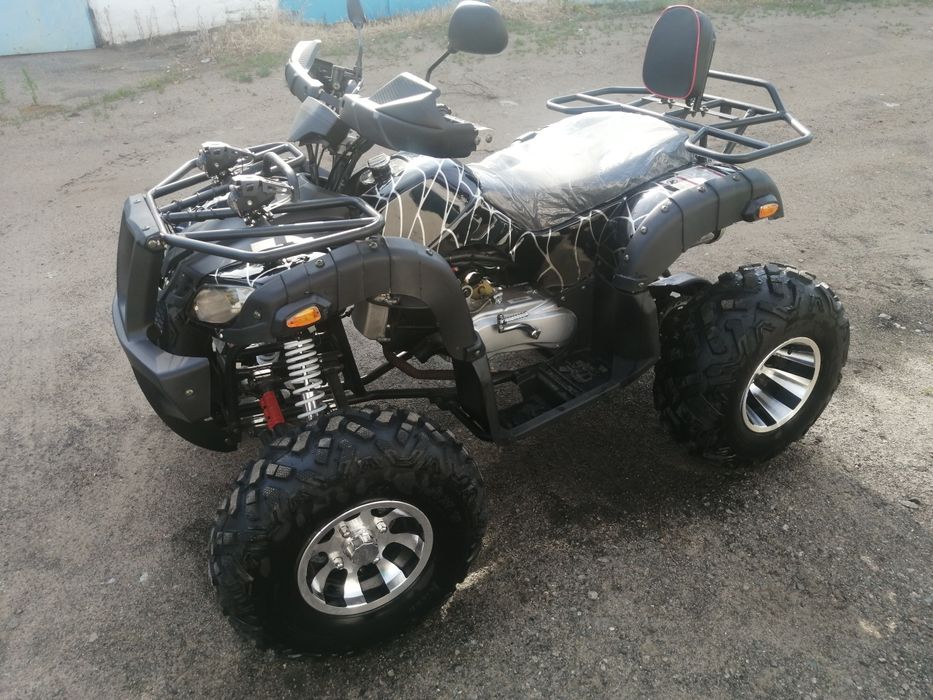 Продам взрослый квадроцикл