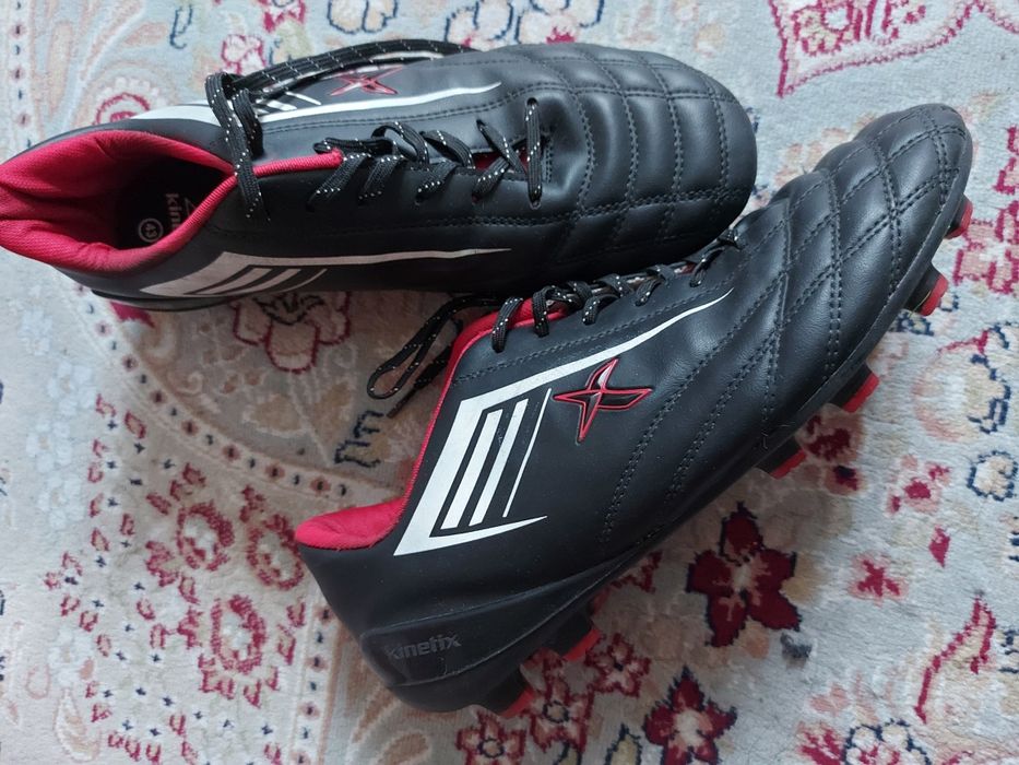 Продам бутсы хорошие