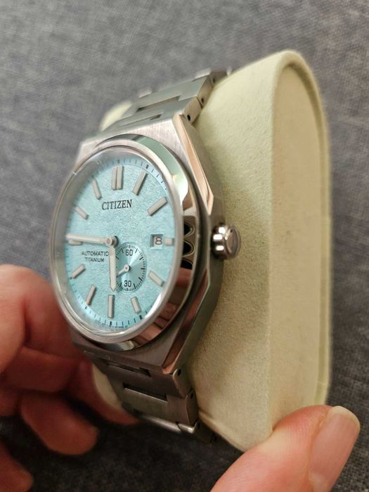 Citizen Super Titanium NJ0180-80M