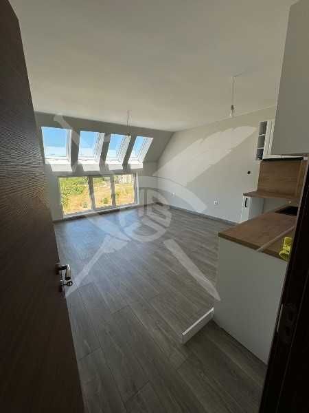 Дава се под наем Двустаен апартамент в Пловдив, Тракия - 65 кв.м за 115000 € - Снимка #4