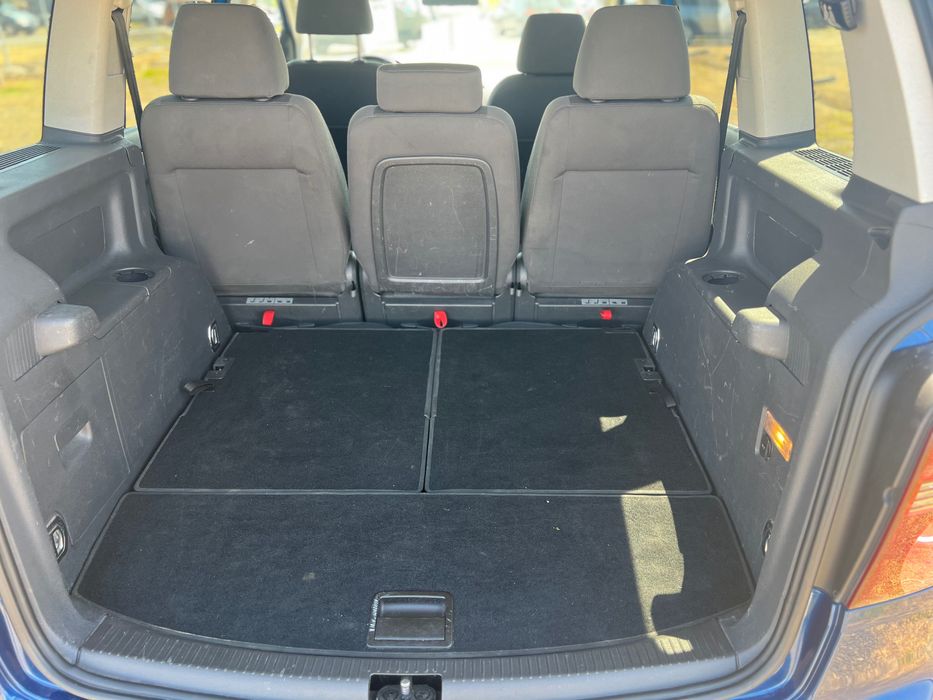 Touran 1.4 TSI 150 cp  r line