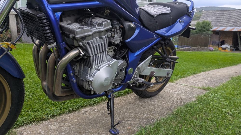 Suzuki Bandit 600 ( GSF 600 )