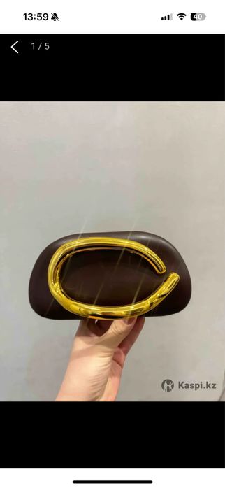 Продам клатч новый