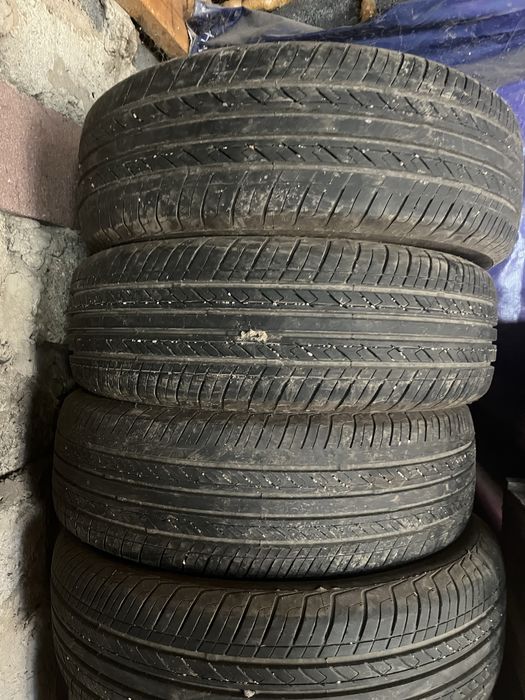 Продам покрышки R16